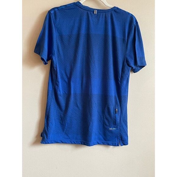 Nike dri fit Mens shirt - Picture 3 of 6